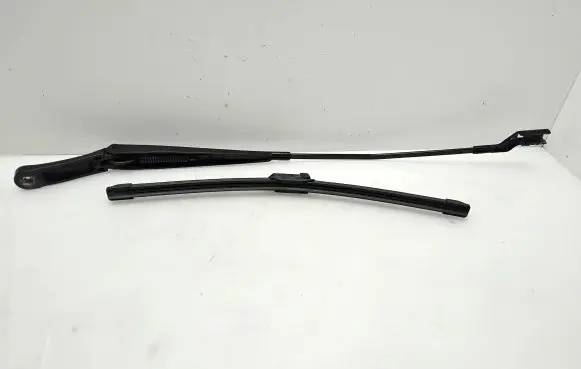 Volkswagen e-Golf Windshield/front glass wiper blade 97036203 5G1955410C