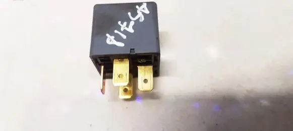 KIA Carnival Other relay 0K53A67740
