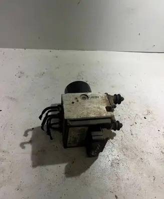 Volkswagen PASSAT B6 ABS Pump 3C0614109 16420501 16420301A