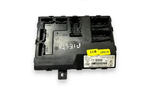 Ford Fiesta Comfort/convenience module 8V5115K600CJ F005V01086 116RA000084