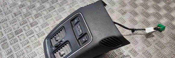 Jeep Grand Cherokee Rear air vent grill X90006401BL