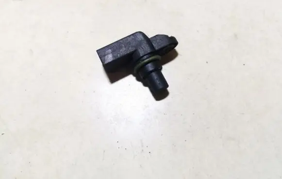 BMW 3 E46 Camshaft position sensor 2249320b