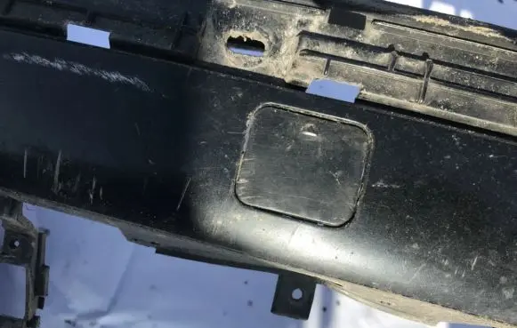 BMW 5 E39 Front tow hook cap/cover