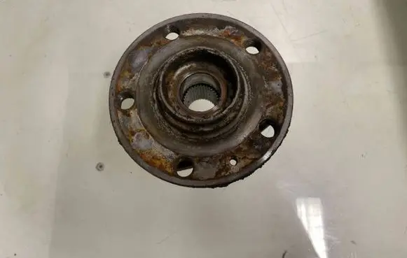 Seat Ateca Front wheel hub 