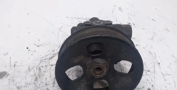 KIA Sorento Power steering pump