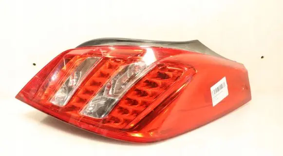 Rear/tail lights