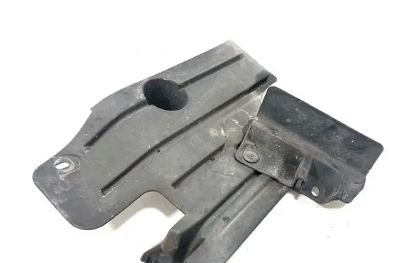 Ford Kuga I Rear underbody cover/under tray 8V4111778AD