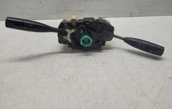 Mazda 323 Wiper turn signal indicator stalk/switch 172350