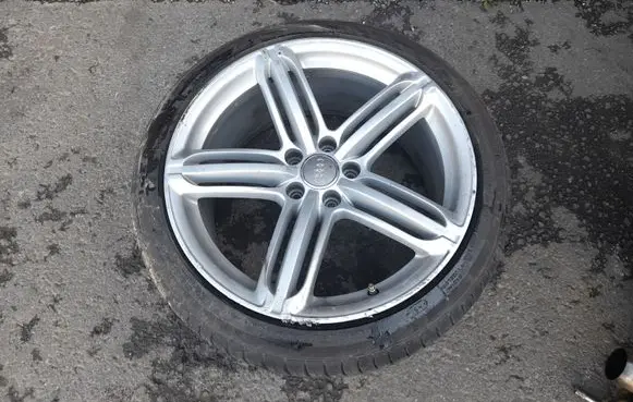 Audi S5 Facelift R19 alloy rim 8T0601025DD