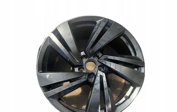 Volkswagen Touareg III R20 alloy rim 
