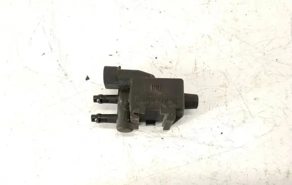 Volvo S40, V40 Vacuum valve 2058P1