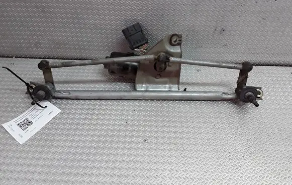 Opel Corsa B Front wiper linkage and motor 22084745