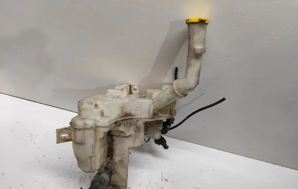Mazda 3 I Windshield washer fluid reservoir/tank 860142728