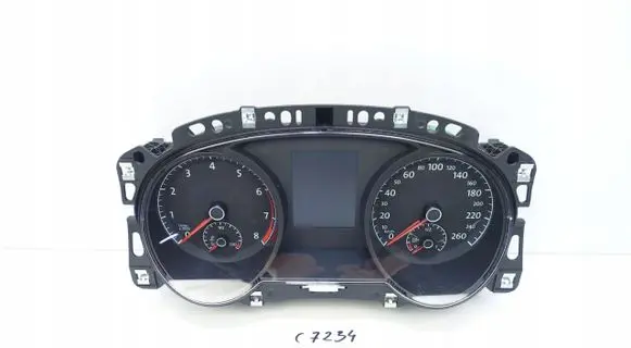 Volkswagen Golf Sportsvan Speedometer (instrument cluster) 517920740D