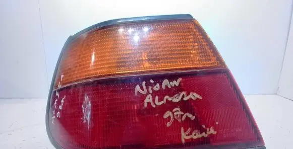 Nissan Almera Rear/tail lights 7379