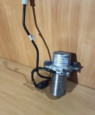 Dacia Spring Vacuum pump 472308329R 202206200415