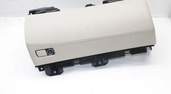 Mercedes-Benz CL C216 Glove box