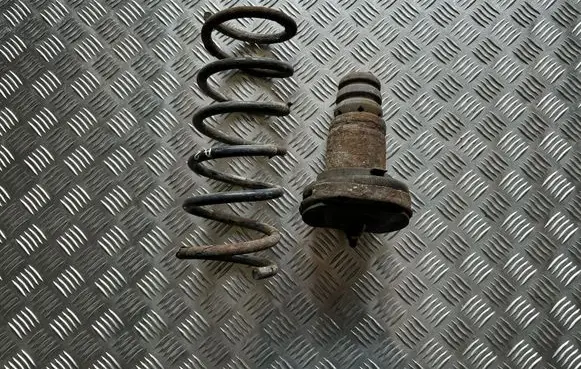 Volvo V60 Rear shock absorber with coil spring