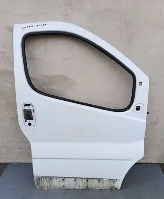 Opel Vivaro Front door