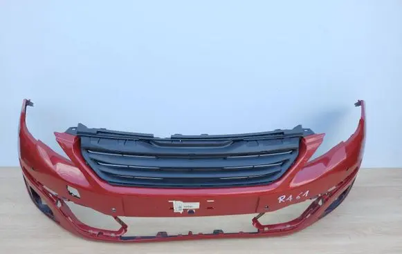 Peugeot 308 Front bumper 96001002