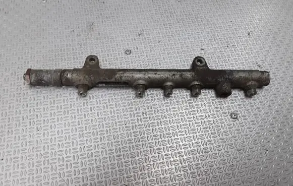Renault Megane II Fuel main line pipe 0445214024 8200347176