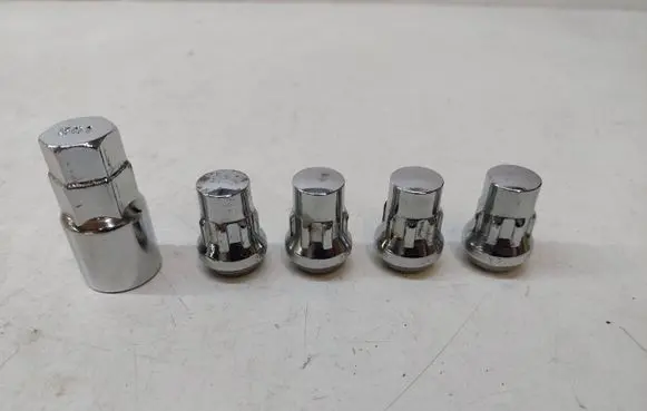 Toyota Auris 150 Nuts/bolts 