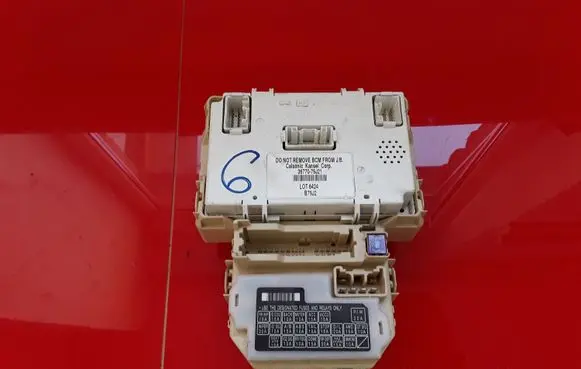 Fiat Sedici Fuse module 3677079J21 B79J2