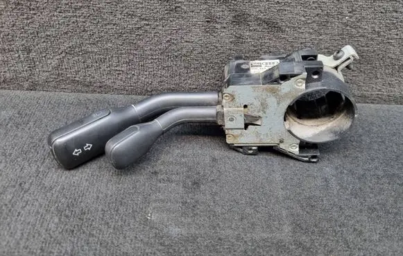 Audi A4 S4 B5 8D Indicator stalk 4D0953513D