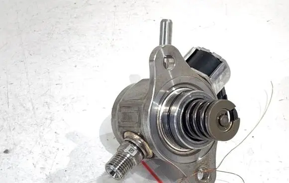 Toyota Camry VIII XV70 Fuel injection high pressure pump 2310125040