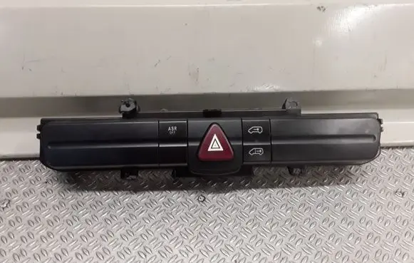 Volkswagen Crafter Hazard light switch HVW9065454107