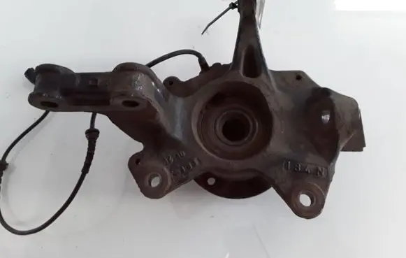 Renault Megane III Front wheel hub 184N