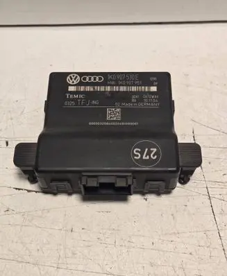 Volkswagen PASSAT B6 Gateway control module 1K0907530E 1K0907951