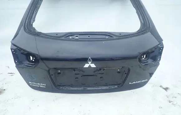 Mitsubishi Lancer X Tailgate/trunk/boot lid