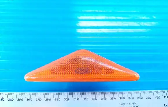 Ford Focus Front fender indicator light 0314D