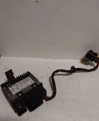 Audi A4 S4 B7 8E 8H Coolant fan relay 8E0959501P 898092000