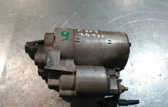 Peugeot 207 Starter motor 9647982880