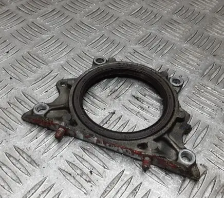 Toyota Avensis T270 Other engine bay part