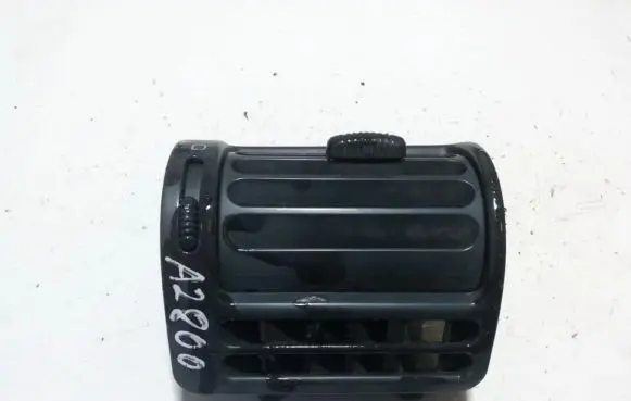 Peugeot Expert Dash center air vent grill 1461978077 k5548