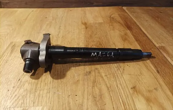 Mazda 6 Fuel injector 06028929