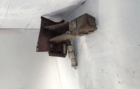 Ford Explorer Airbag deployment crash/impact sensor