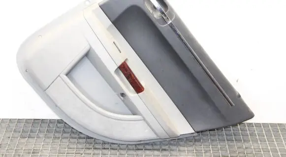 Chrysler 300 - 300C Rear door card panel trim 0UU081DBAH