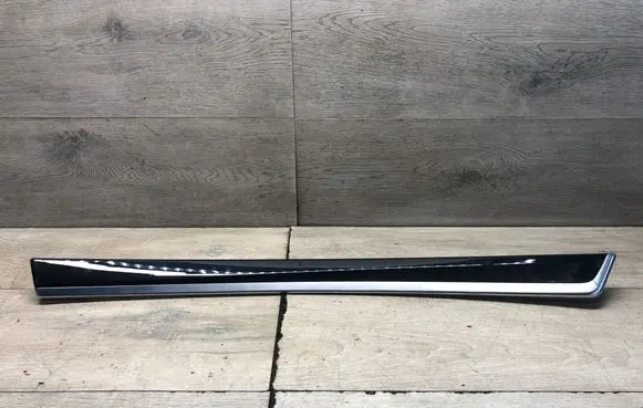 BMW 5 F10 F11 Front door trim bar 9171781