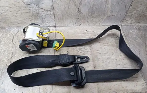Porsche Cayenne (9PA) Front seatbelt 7L0857705D 601391400