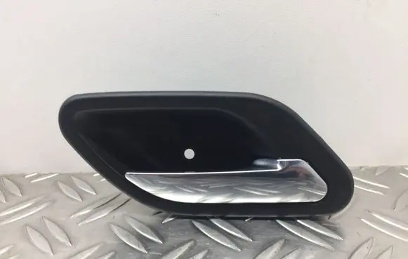 BMW 5 E39 Front door interior handle 7032926
