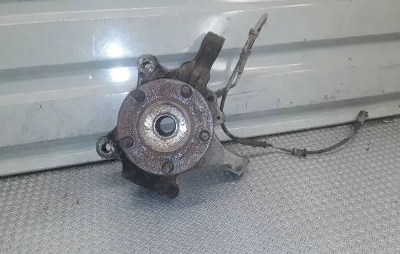 Chrysler Voyager Front wheel hub spindle knuckle 