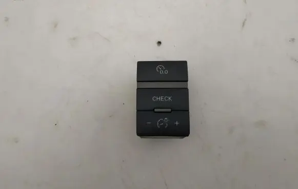 Other switches/knobs/shifts