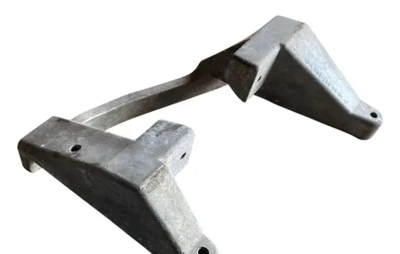 Mercedes-Benz Vito Viano W638 Engine mounting bracket A6382660501