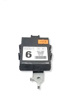 Toyota Avensis T270 Door central lock control unit/module 8974105090 S000003660