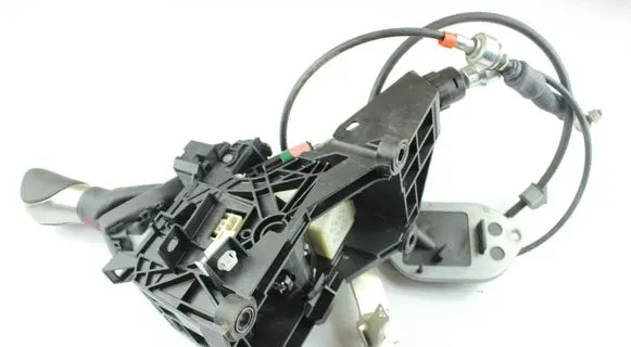 Lexus NX Gear shifter/selector 75C995