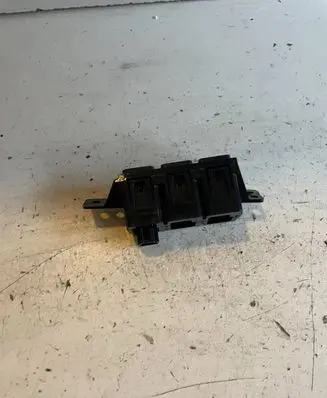 Traction control (ASR) switch